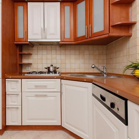Family Apartment Bogatynska Bemowo By Noclegi Renters Warszawa Eksteriør billede