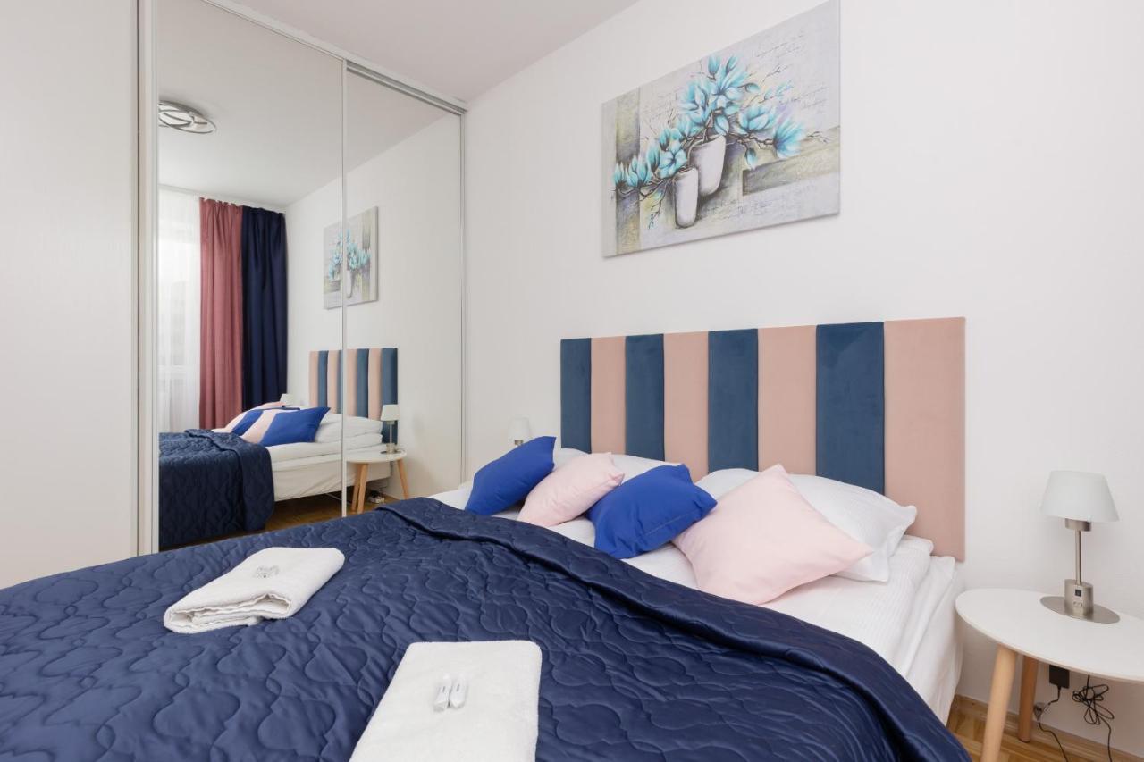 Family Apartment Bogatynska Bemowo By Noclegi Renters Warszawa Eksteriør billede
